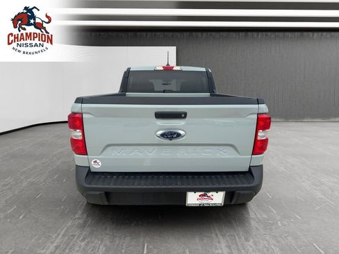 Used 2024 Ford Maverick XL FWD image 18