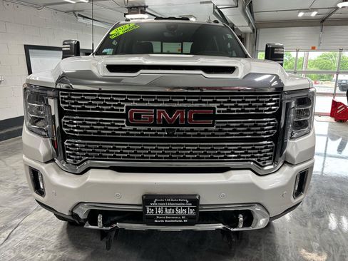 Used 2021 GMC Sierra 3500 Denali w/ Denali Ultimate Package AWD/4WD image 3