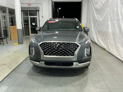 Used 2022 Hyundai Palisade Calligraphy FWD image 2