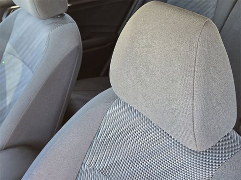 Certified 2021 Kia Seltos LX image 20