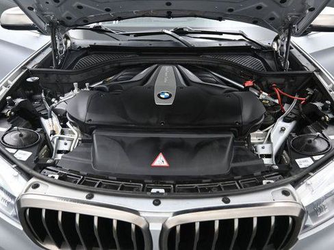Used 2017 BMW X6 xDrive50i AWD/4WD image 42
