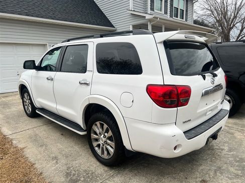 Used 2008 Toyota Sequoia Limited image 2