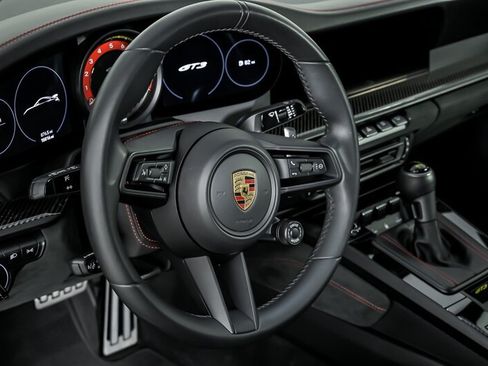 Used 2022 Porsche 911 GT3 RWD image 23