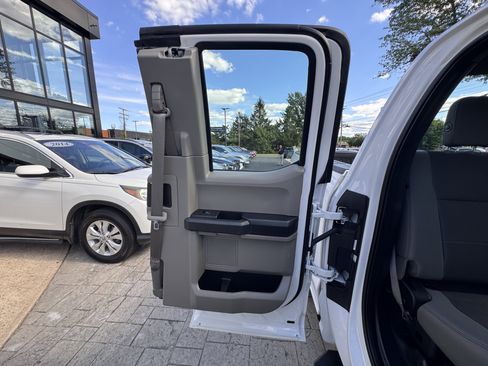 Used 2018 Ford F150 XL w/ Equipment Group 101A Mid AWD/4WD image 24