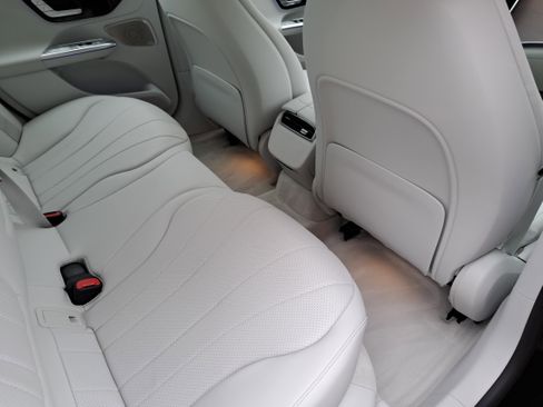 Certified 2023 Mercedes-Benz EQE 350+ Sedan image 12
