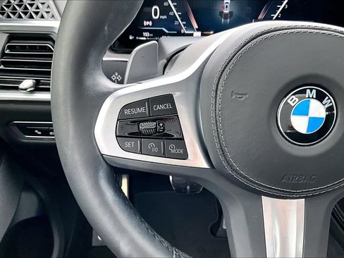 Certified 2024 BMW X7 xDrive40i w/ M Sport Package image 24