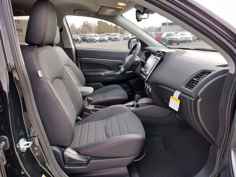 New 2026 Mitsubishi Outlander Sport SE AWD/4WD image 9