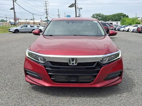 Used 2018 Honda Accord LX image 2