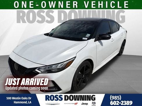 Used 2023 Nissan Sentra SR w/ Midnight Edition Package FWD image 1