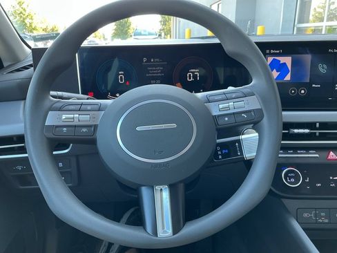 Used 2024 Hyundai Sonata SEL AWD/4WD image 19