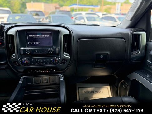 Used 2018 Chevrolet Silverado 1500 LTZ Z71 w/ Centennial Edition AWD/4WD image 22
