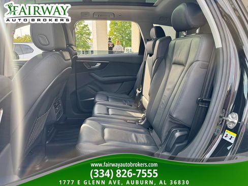 Used 2023 Audi Q7 3.0T Premium Plus image 11