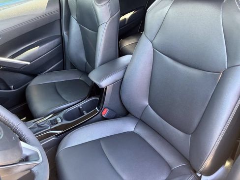 Certified 2024 Toyota Corolla Cross XLE w/ Convenience Package FWD image 24