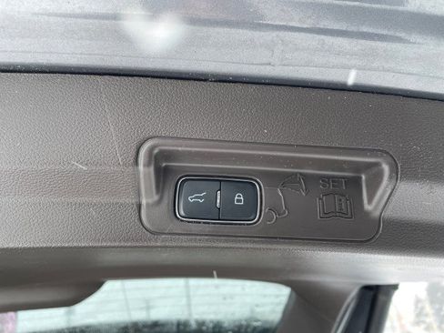 Used 2021 Ford Explorer Platinum w/ Equipment Group 601A image 14