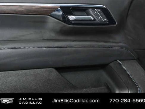 Used 2025 Chevrolet Tahoe LT AWD/4WD image 6