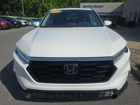 Used 2024 Honda CR-V EX-L image 2