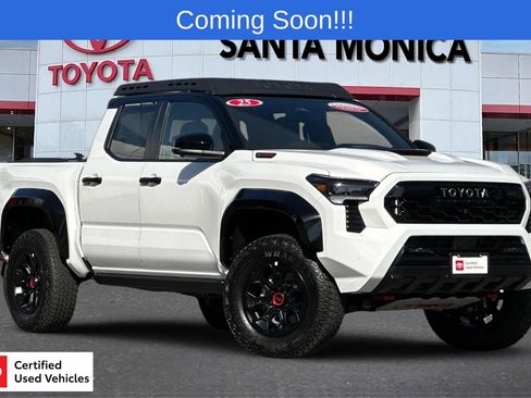 Certified 2025 Toyota Tacoma TRD Pro AWD/4WD image 1