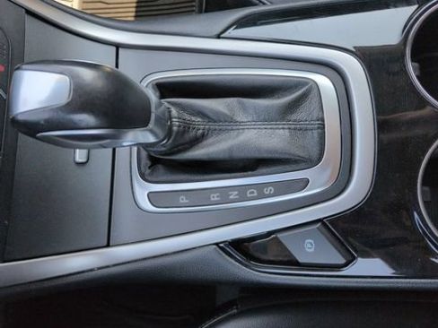 Certified 2018 Ford Edge SEL w/ Equipment Group 201A AWD/4WD image 43