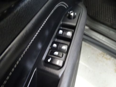 Certified 2023 Jeep Compass Latitude w/ Convenience Group AWD/4WD image 10