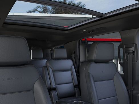 New 2026 GMC Yukon Denali image 24