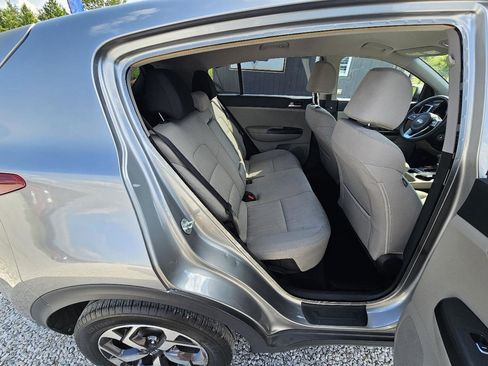 Used 2020 Kia Sportage LX AWD/4WD image 25