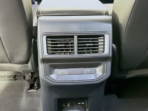 New 2026 Volkswagen Atlas Cross Sport SEL R-Line AWD/4WD image 27