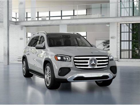New 2026 Mercedes-Benz GLS 450 4MATIC image 9