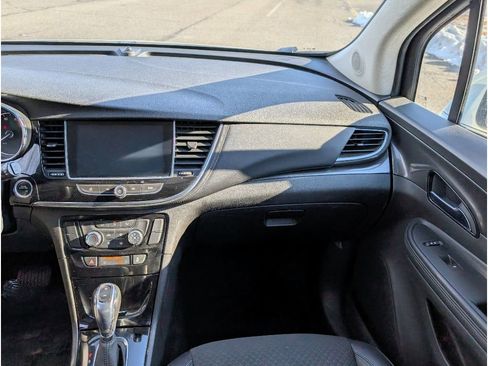 Used 2018 Buick Encore Preferred image 22