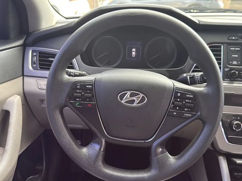 Used 2017 Hyundai Sonata SE FWD image 27