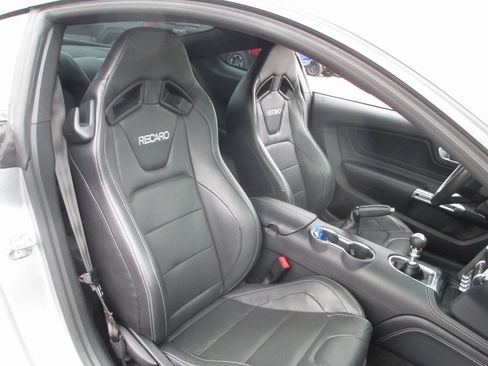 Used 2021 Ford Mustang GT Premium w/ Equipment Group 401A image 17