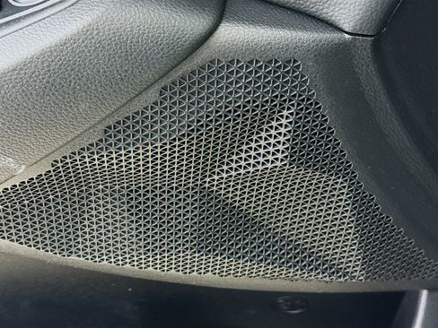 Used 2025 Kia Seltos EX w/ EX Sunroof Package image 22