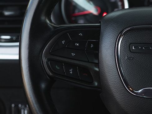 Used 2022 Dodge Charger SXT image 18