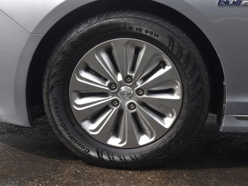 Used 2017 Hyundai Sonata SE image 11