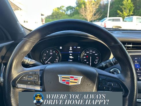 Used 2023 Cadillac XT4 Sport AWD/4WD image 12