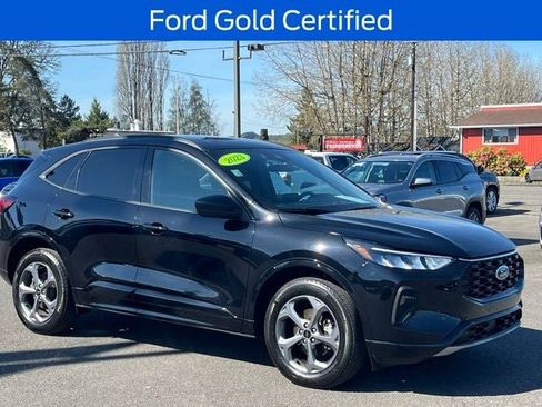 Used 2023 Ford Escape ST-Line AWD/4WD image 3