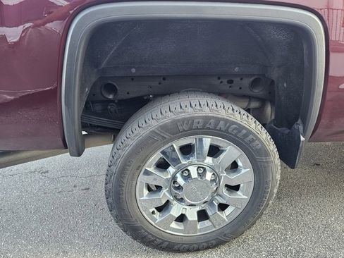 Used 2016 GMC Sierra 2500 Denali w/ Driver Alert Package image 13