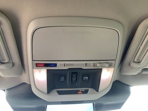 Used 2022 Subaru Forester Limited AWD/4WD image 34