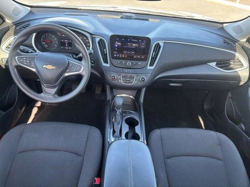Used 2023 Chevrolet Malibu LT w/ Driver Confidence Package image 18