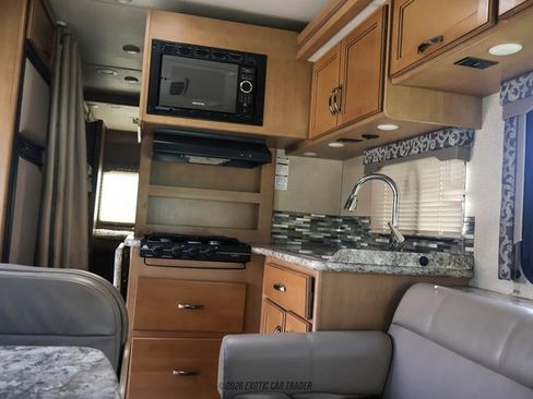Used 2017 Ford E-450 and Econoline 450 Super Duty w/ Motorhome Prep Package RWD image 39