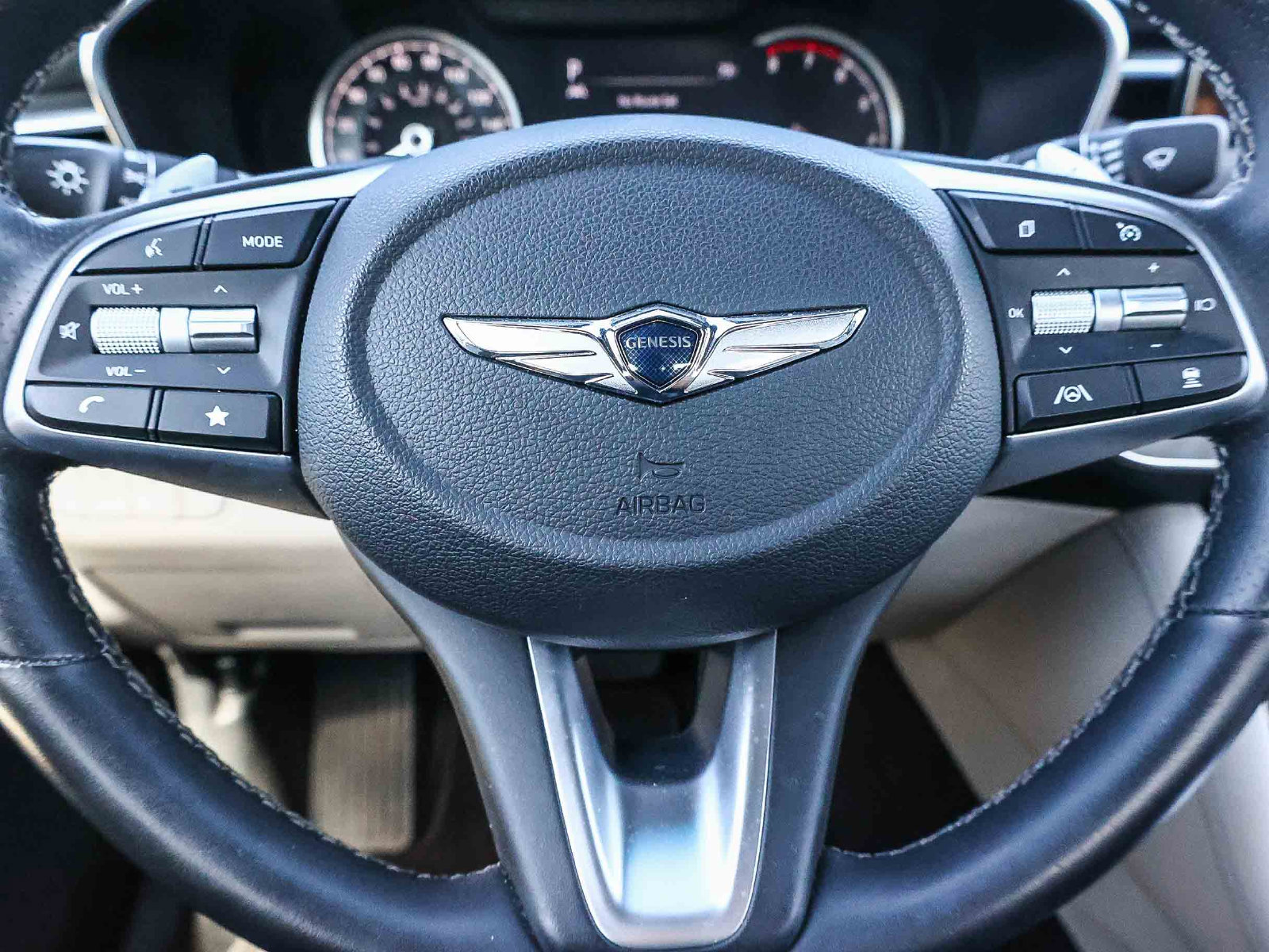 Used 2023 Genesis G70 2.0T RWD image 26