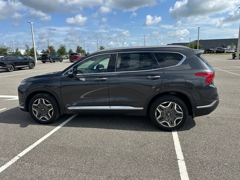Used 2022 Hyundai Santa Fe Limited w/ Cargo Package FWD image 11