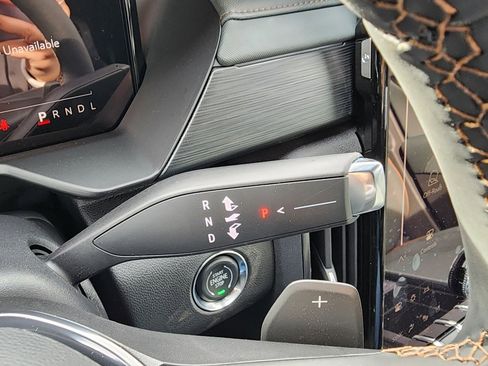 New 2026 GMC Acadia AT4 w/ Luxury Package image 24