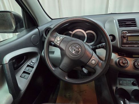 Used 2012 Toyota RAV4 4WD w/ Value Pkg image 25