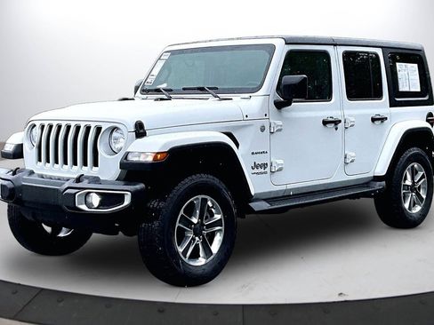 Certified 2022 Jeep Wrangler Unlimited Sahara w/ Cold Weather Group AWD/4WD image 4