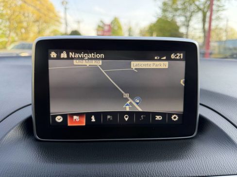 Used 2016 MAZDA MAZDA3 i Grand Touring FWD image 18