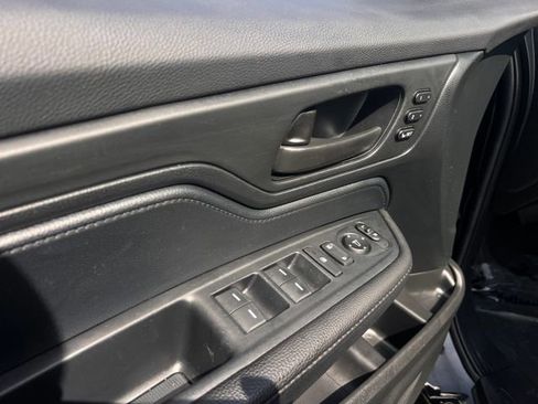 Used 2023 Honda Odyssey EX-L image 11