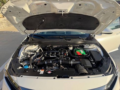 Used 2020 Honda Accord Sport image 16