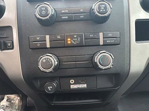 Used 2011 Ford F150 XLT w/ XLT Chrome Pkg image 21