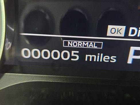 New 2026 Mitsubishi Outlander ES image 18