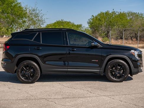Used 2024 GMC Terrain AT4 w/ LPO, Floor Liner Package AWD/4WD image 8